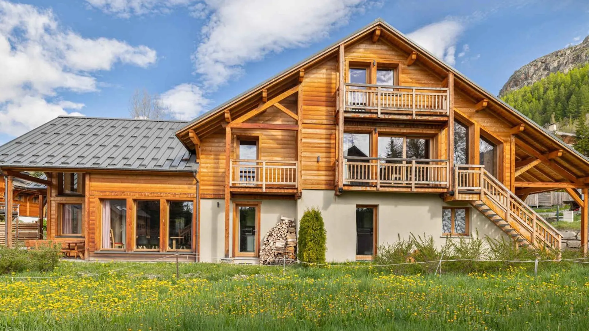 Chalet Authentique Pres Du Village, 5 Chambres, Balneo - Fr-1-808-2 Le Monêtier-les-Bains