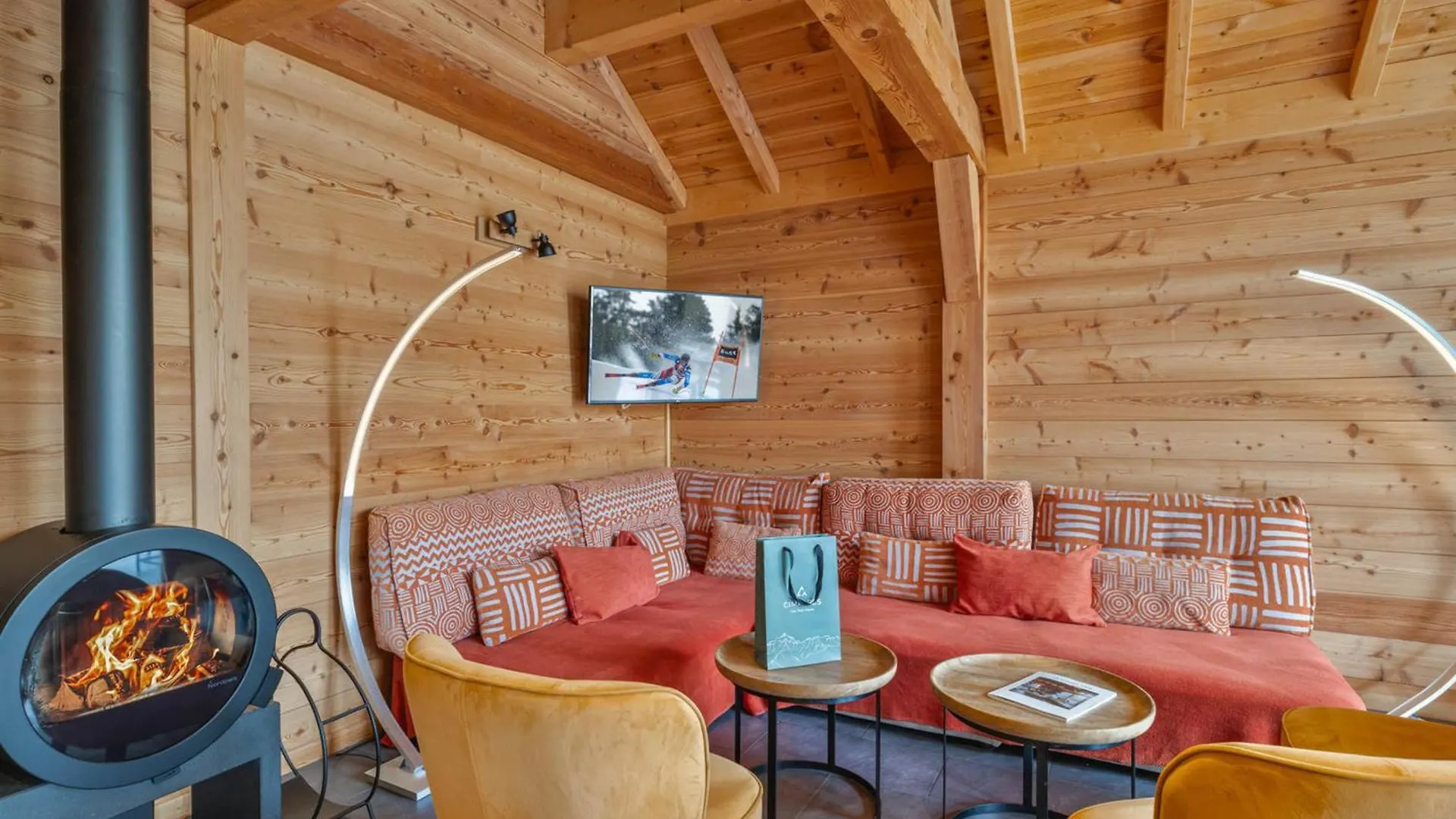 Chalet Authentique Pres Du Village, 5 Chambres, Balneo - Fr-1-808-2 Le Monêtier-les-Bains